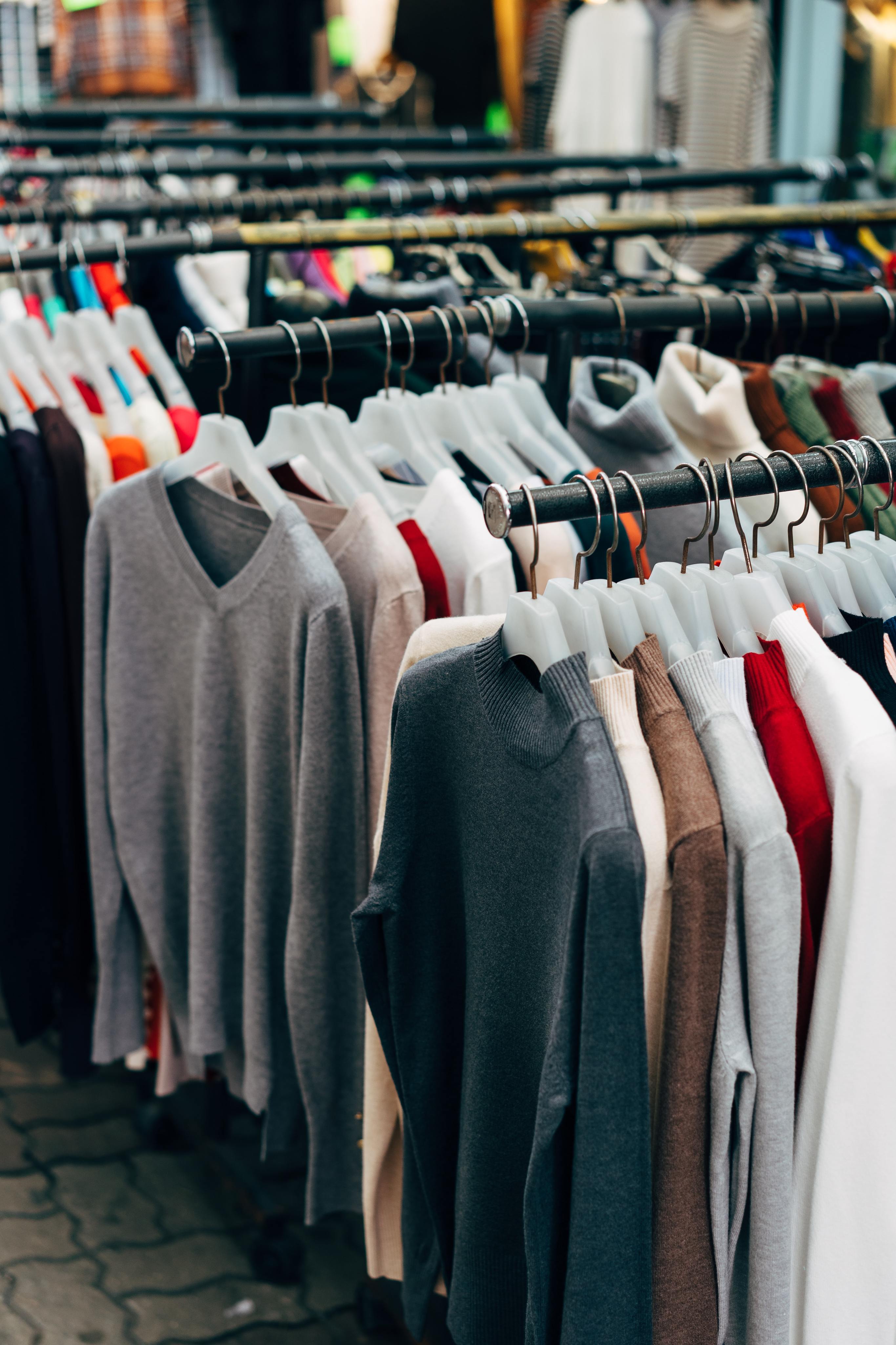 Colours in Fashion – How They Influence Your Outfits