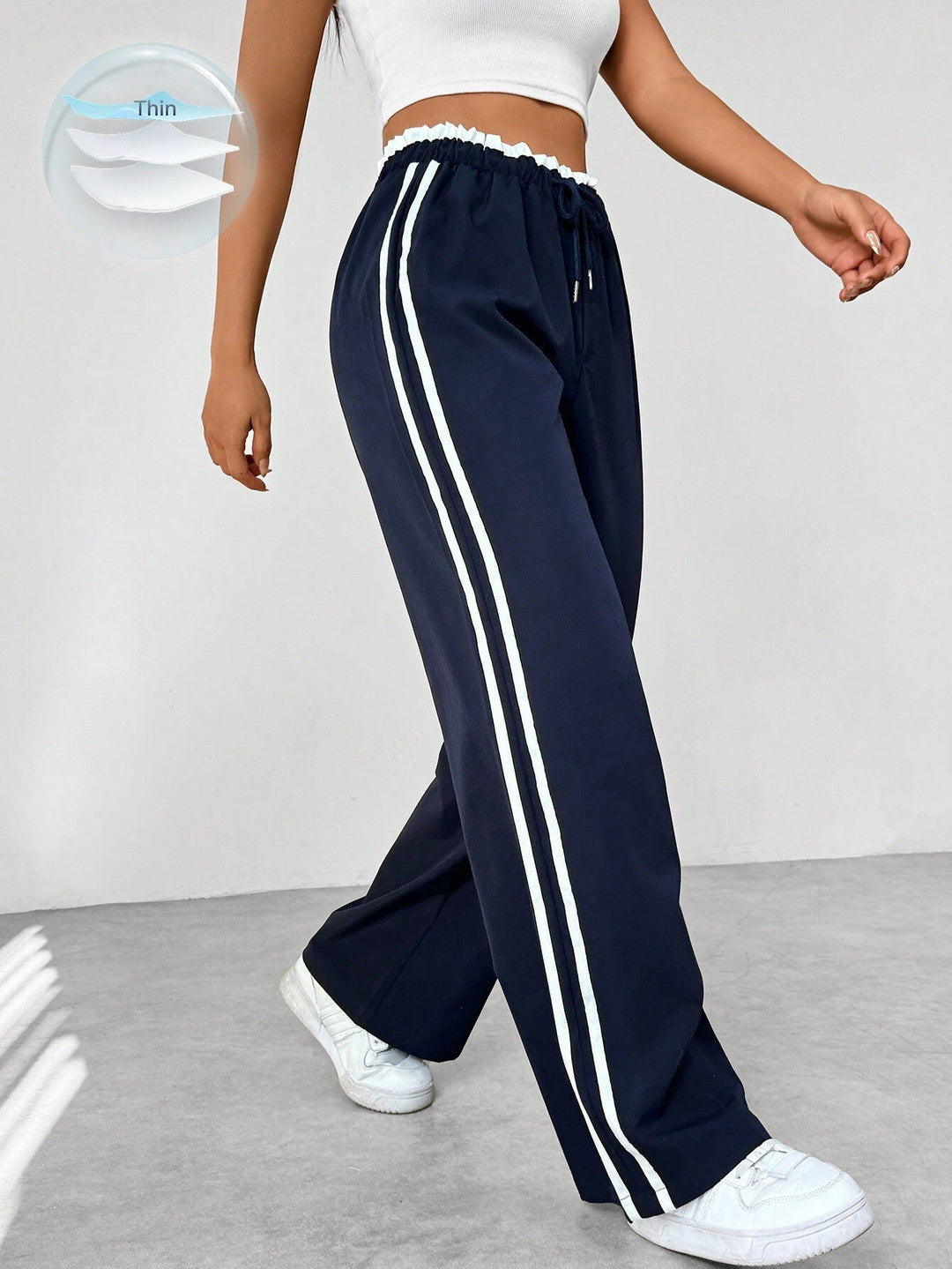 Women’s Wide-Leg Joggers – Relaxed Fit with Side Stripe Detail