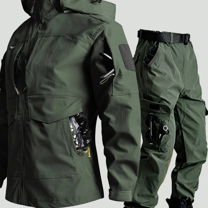 Men’s Outdoor Camouflage Jacket and Pants Set – Multi-Pocket Design for Active Use