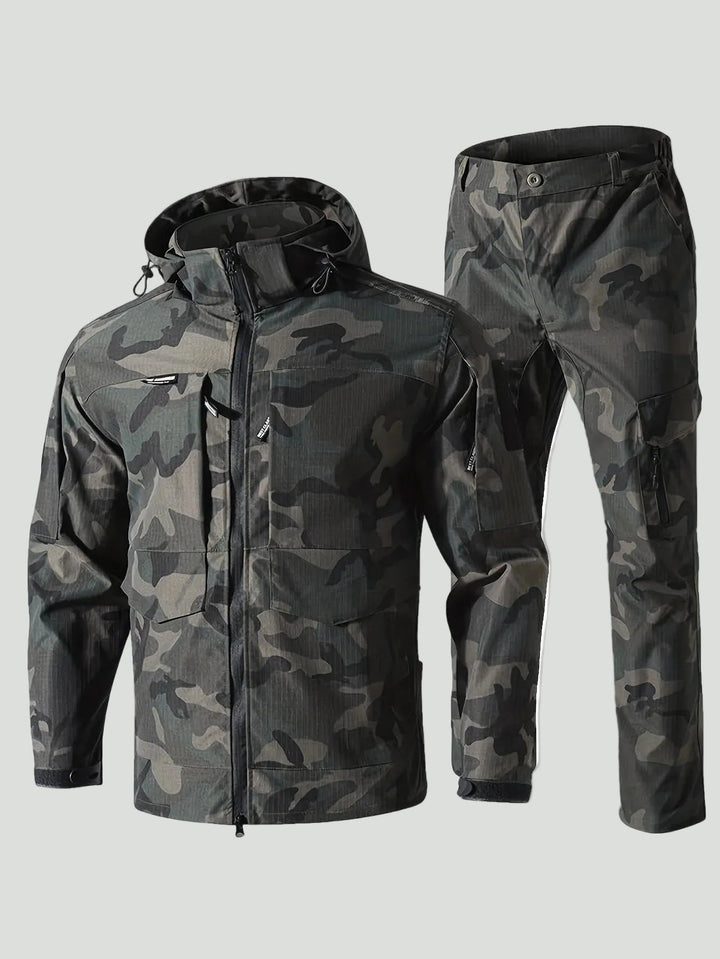 Men’s Outdoor Camouflage Jacket and Pants Set – Multi-Pocket Design for Active Use