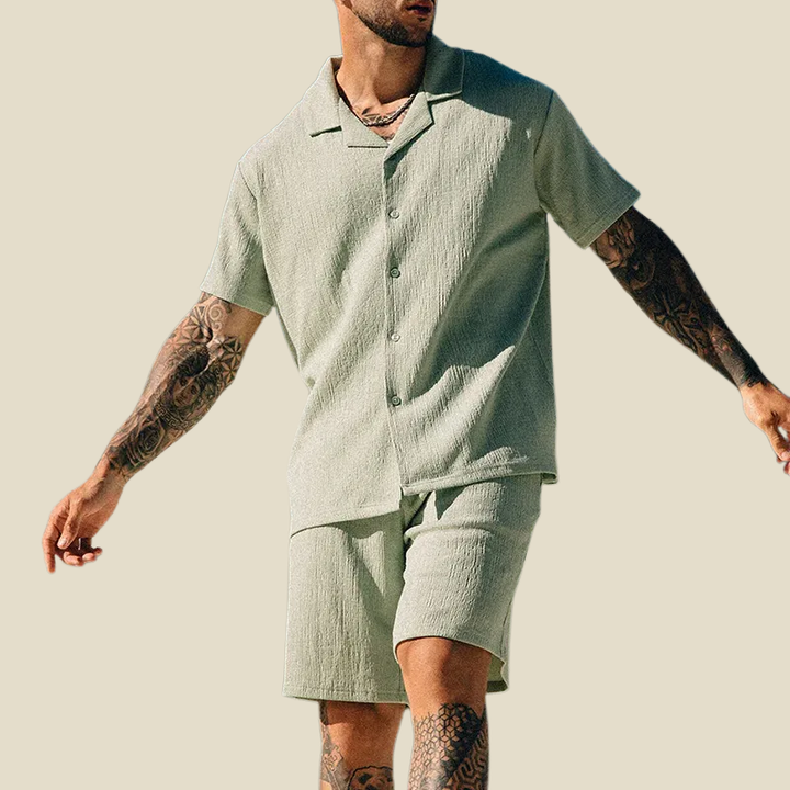 Men's Crinkle Two-Piece Set with Camp Collar Shirt and Bottoms