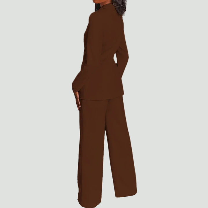 Women’s Blazer & Trouser Set – Slim Silhouette, Timeless Business Style