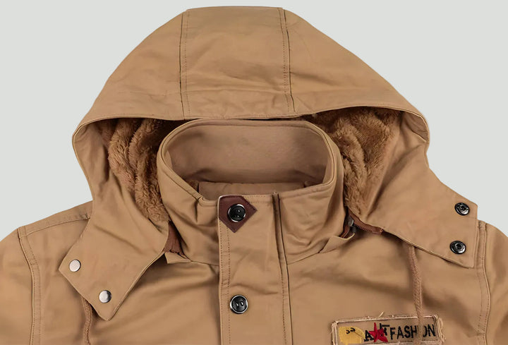 Men’s Tactical Outdoor Jacket – Multi Pocket Design for Cold Weather Use