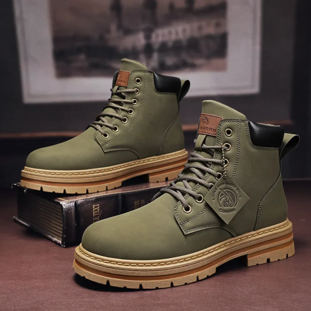 Men’s Lace-Up Boots – Durable Design with Supportive Fit