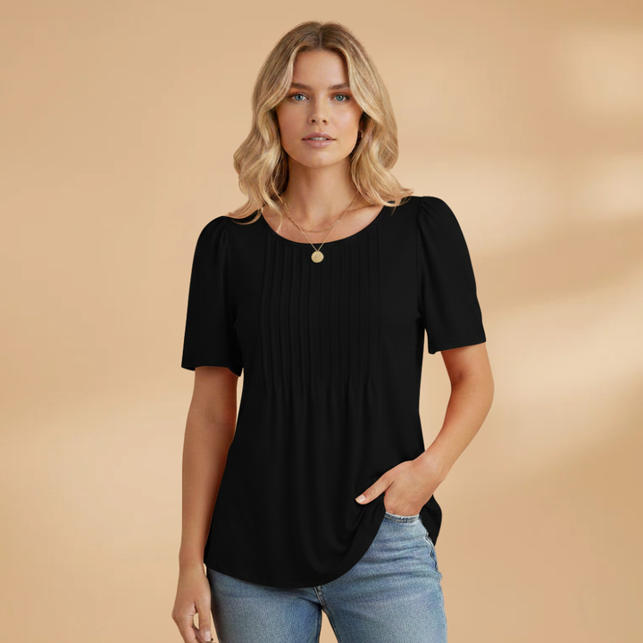 Women's Lightweight Relaxed-Fit T-Shirt for Summer and Casual Wear