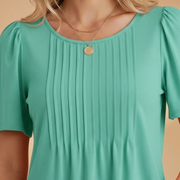 Women's Lightweight Relaxed-Fit T-Shirt for Summer and Casual Wear