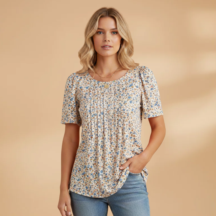 Women's Lightweight Relaxed-Fit T-Shirt for Summer and Casual Wear