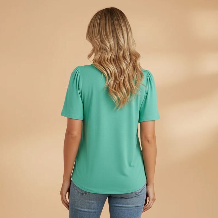 Women's Lightweight Relaxed-Fit T-Shirt for Summer and Casual Wear