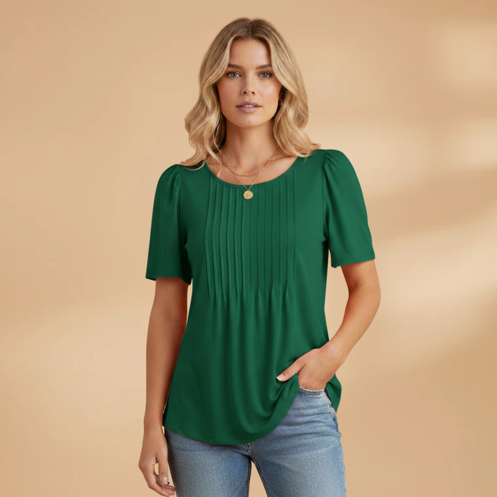 Women's Lightweight Relaxed-Fit T-Shirt for Summer and Casual Wear