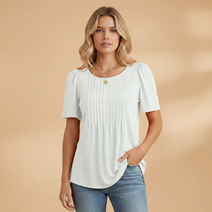 Women's Lightweight Relaxed-Fit T-Shirt for Summer and Casual Wear