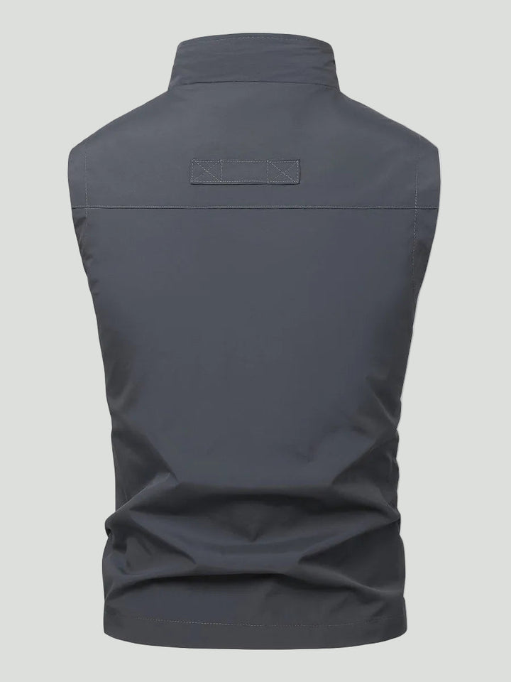 Lightweight Multi-Pocket Outdoor Gilet – Quick-Dry Layer for Active Use