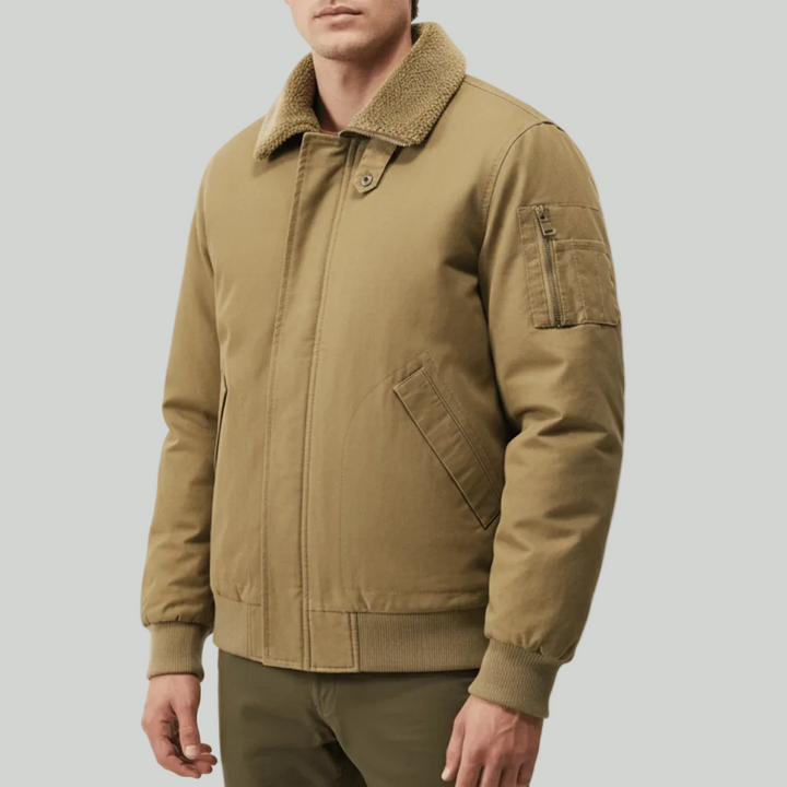 Men’s Durable Outdoor Jacket – Insulated Layer for Cold Weather Use