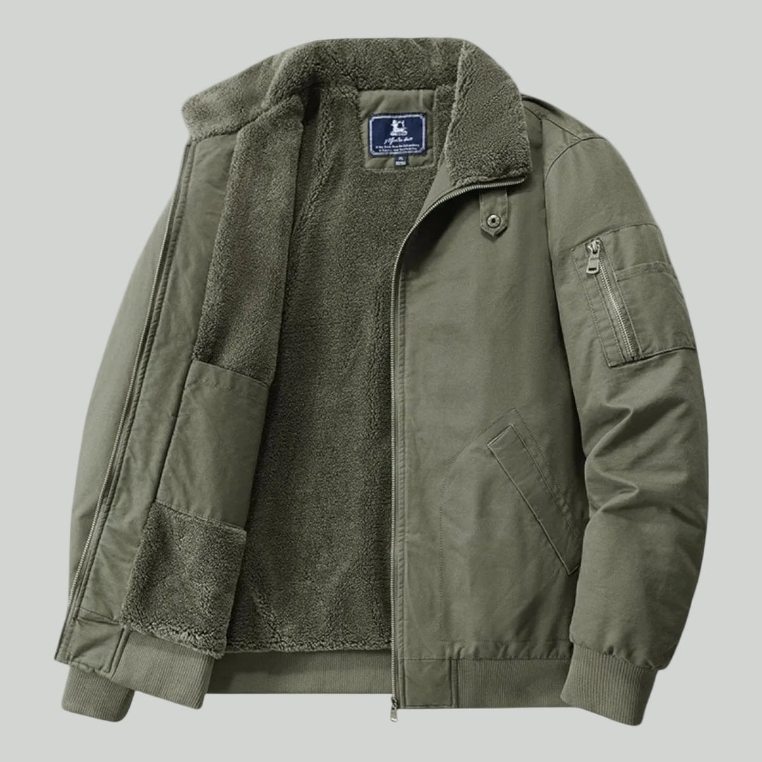 Men’s Durable Outdoor Jacket – Insulated Layer for Cold Weather Use