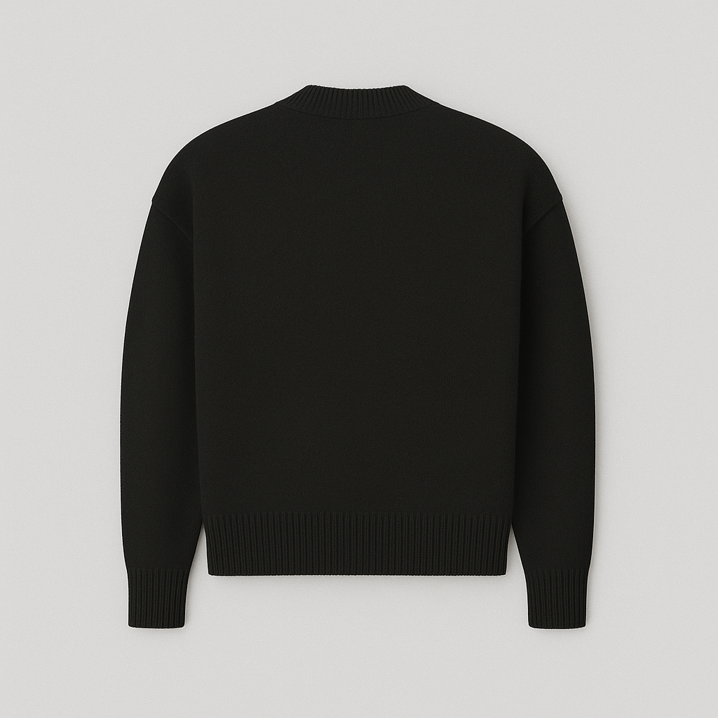 Women’s Graphic Knit Jumper – Oversized Fit with Heart Detail
