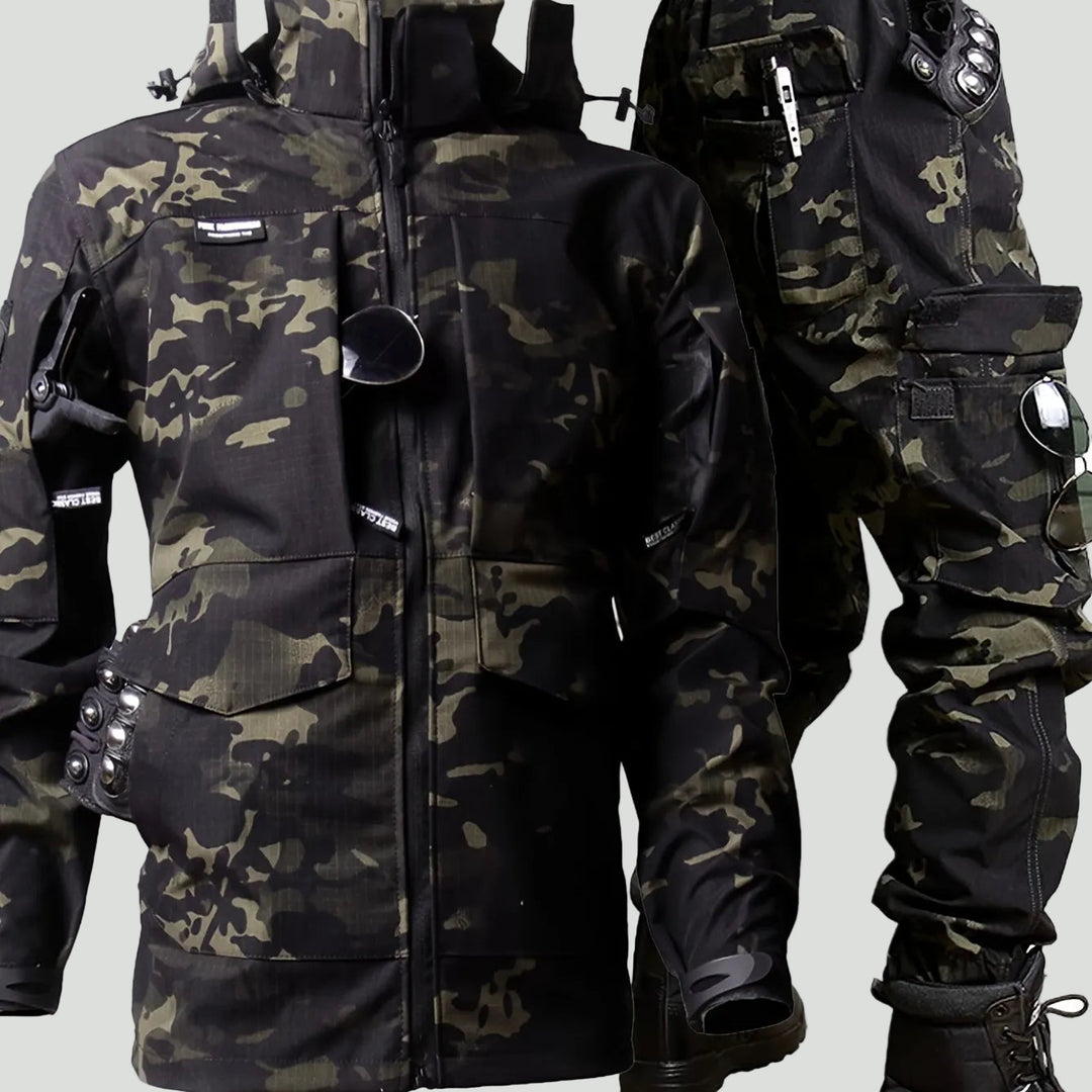 Men’s Outdoor Camouflage Jacket and Pants Set – Multi-Pocket Design for Active Use