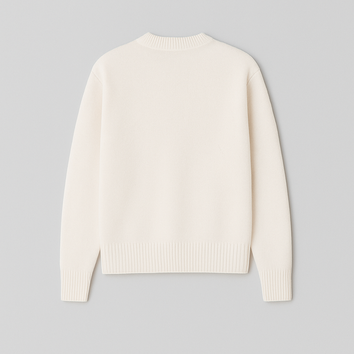 Women’s Graphic Knit Jumper – Oversized Fit with Heart Detail